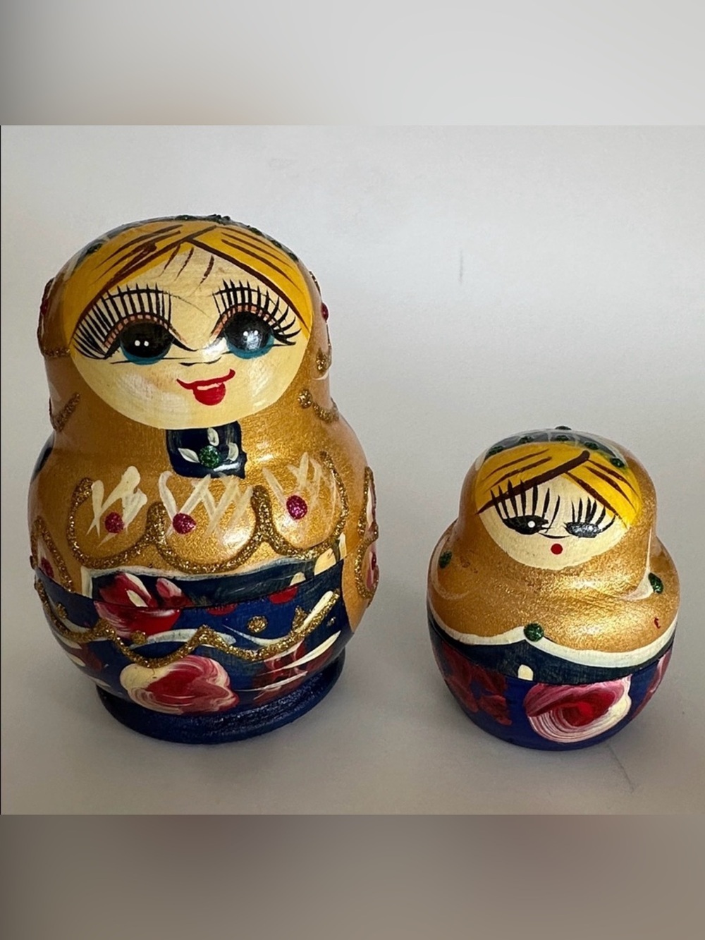🇷🇺 Russian Hand-Painted Gold & Blue Matryoshka Nesting Dolls 🪆 Set of two